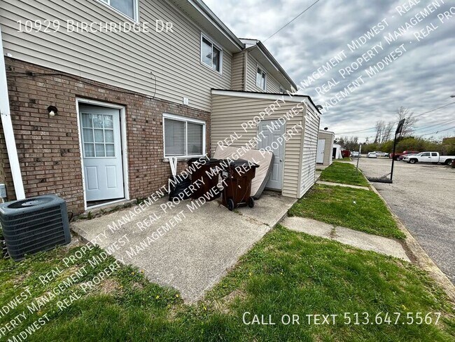 Building Photo - 10929 Birchridge Dr