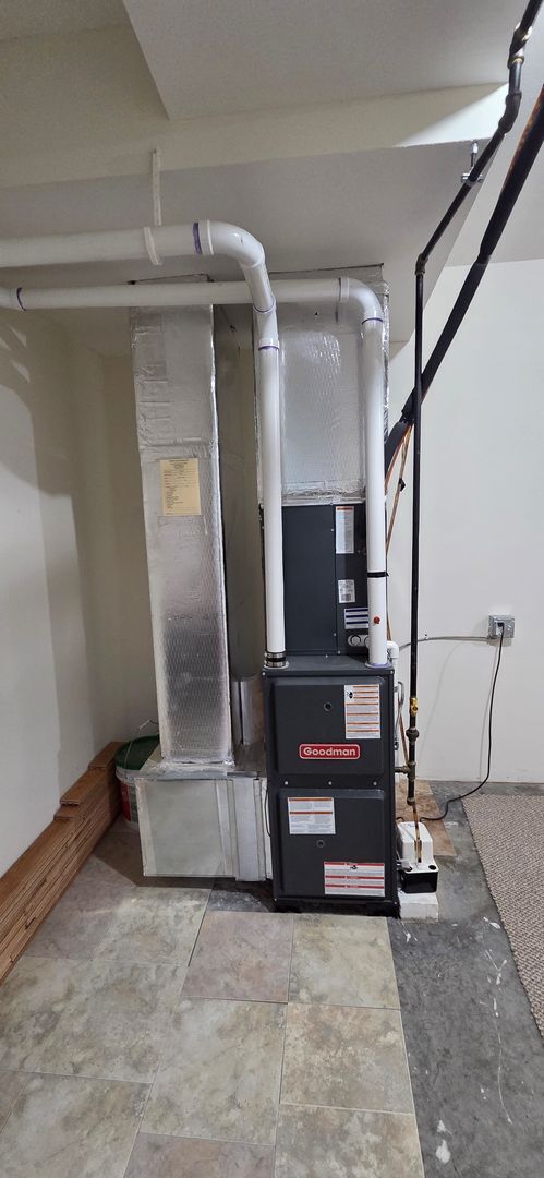 Building Photo - 55+ Townhouse available for rent