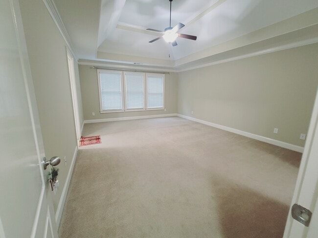 Building Photo - 340 Ridgemill View