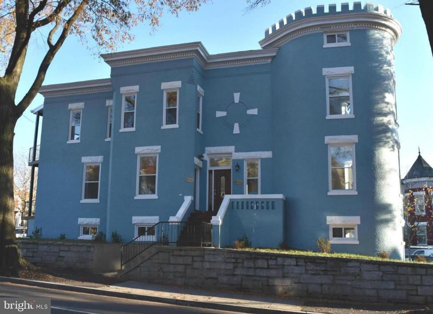 Building Photo - 45 Rhode Island Ave NE