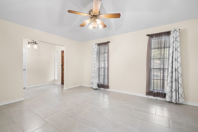 Building Photo - 8310 Watch Tower St