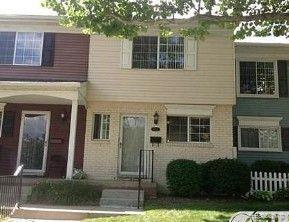 Building Photo - 32212 W 12 Mile Rd
