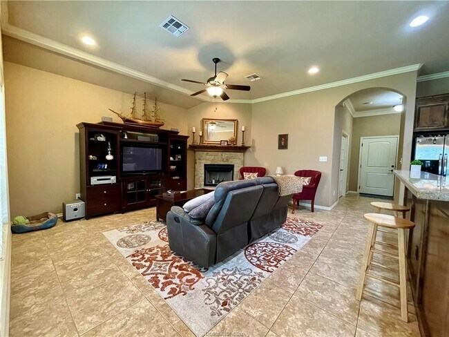 Building Photo - 4281 Rock Bend Dr