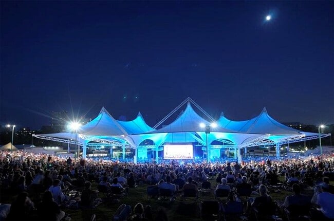 Building Photo - 8051 Bay Branch Dr