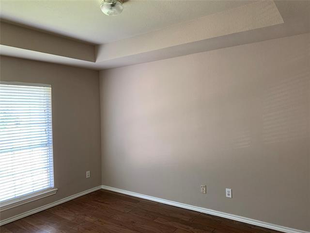 Building Photo - 3216 Charring Cross