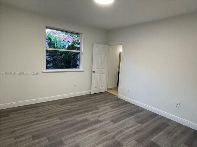 Building Photo - 2840 Shipping Ave