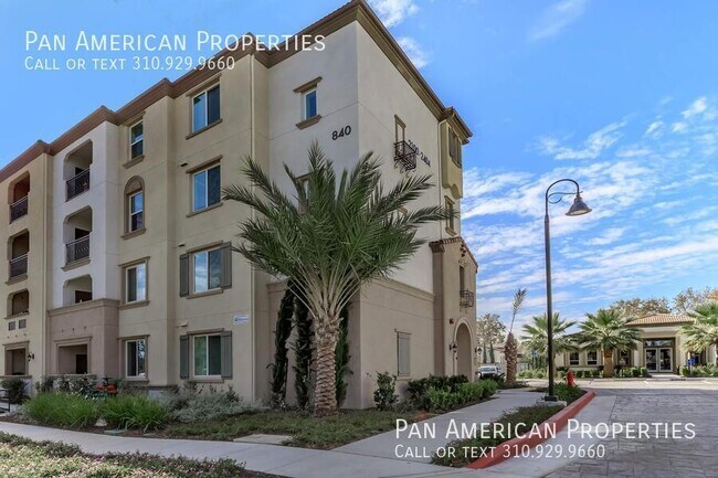 Building Photo - 840 S Magnolia Ave