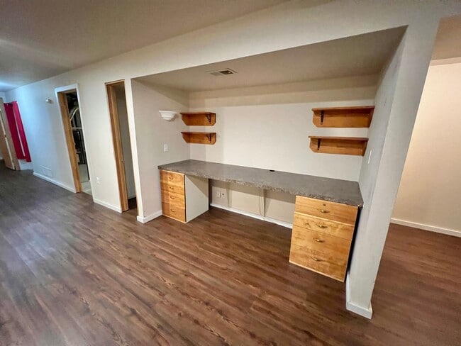 Building Photo - Spacious 4 Bed, 3 Bath Ranch in South Fort Collins