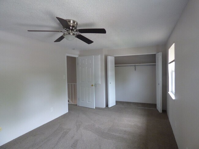 Building Photo - 1438 Stuart St
