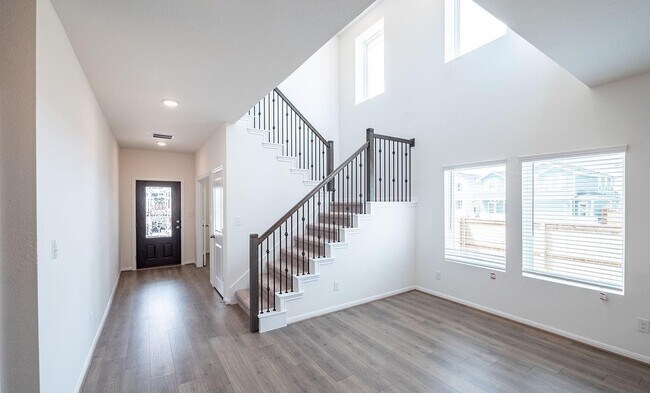Building Photo - 2307 Stonewater Cove