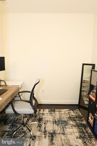 Building Photo - 1111 Oronoco St