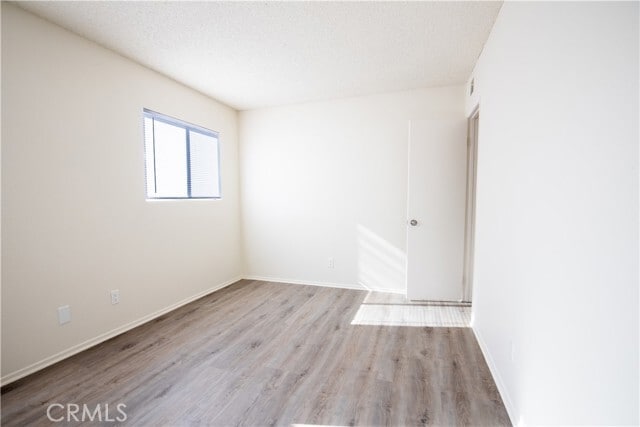 Building Photo - 458 Riverdale Dr