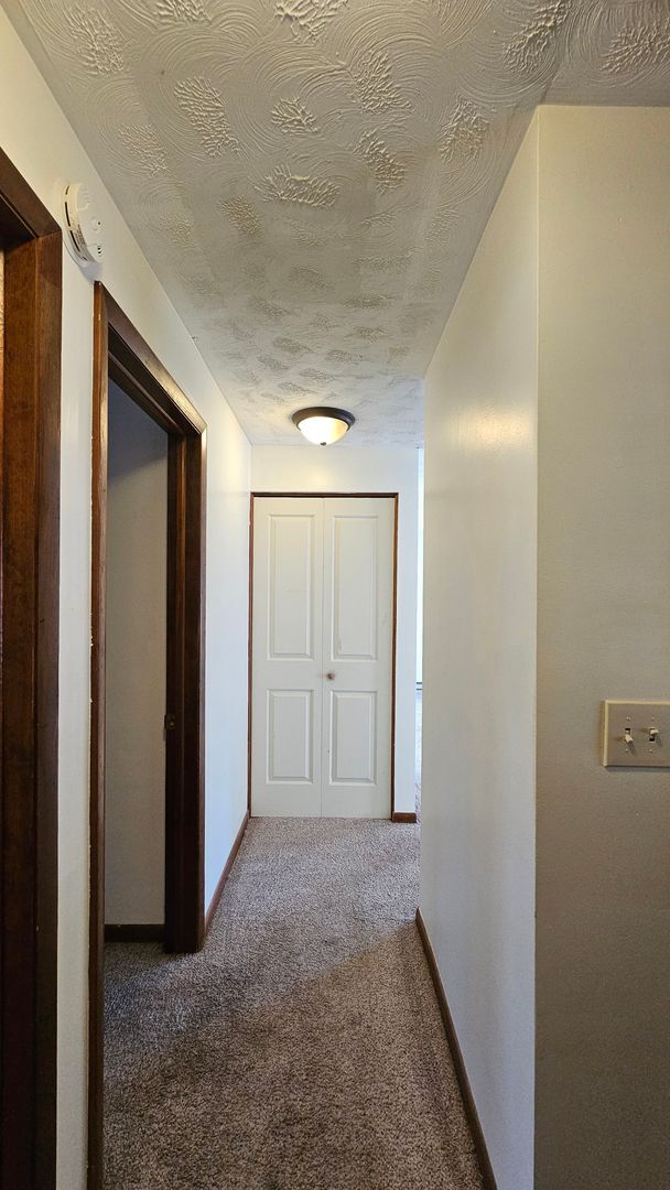 Building Photo - 3306-3308 Shelley Dr