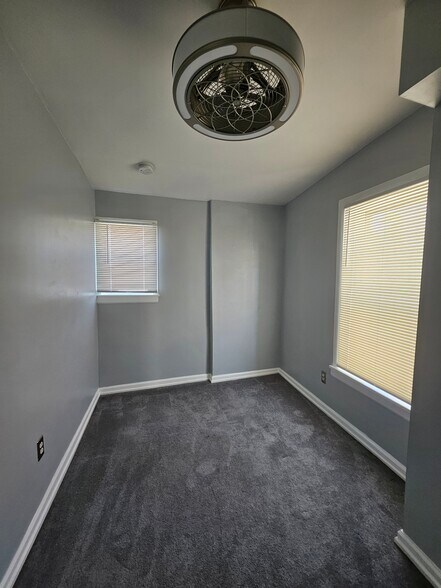 Second Bedroom - 926 Belmont Ave