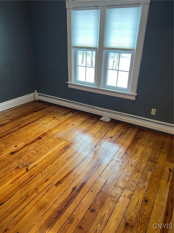 Building Photo - 100 Utica St