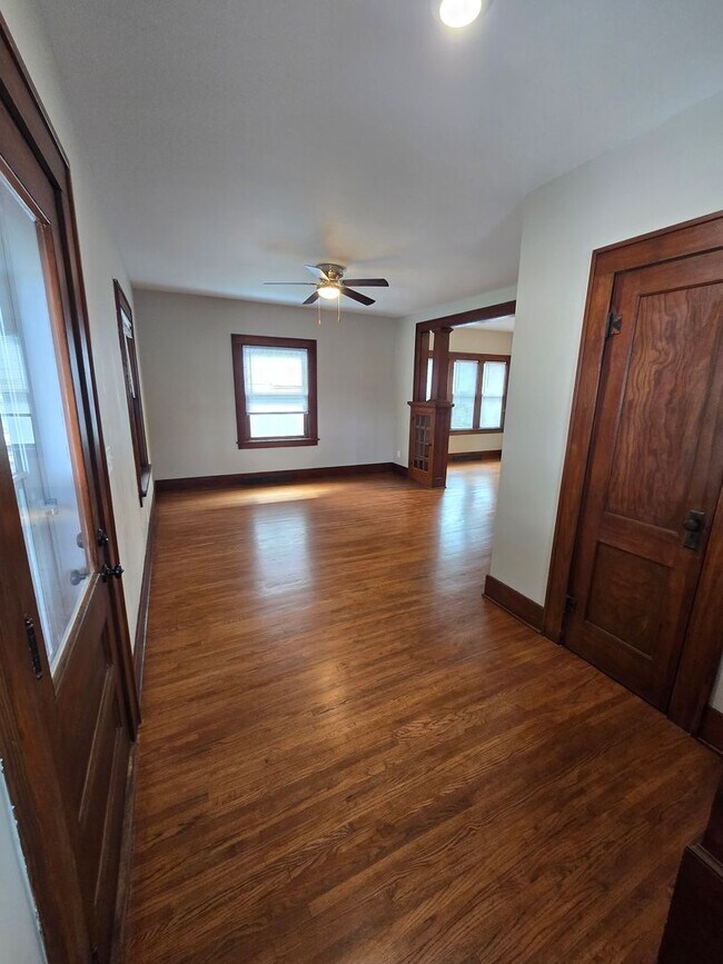 Building Photo - Fully Remodeled 4BR/2.5BA Home for Rent – Norfolk Living at Its Finest!