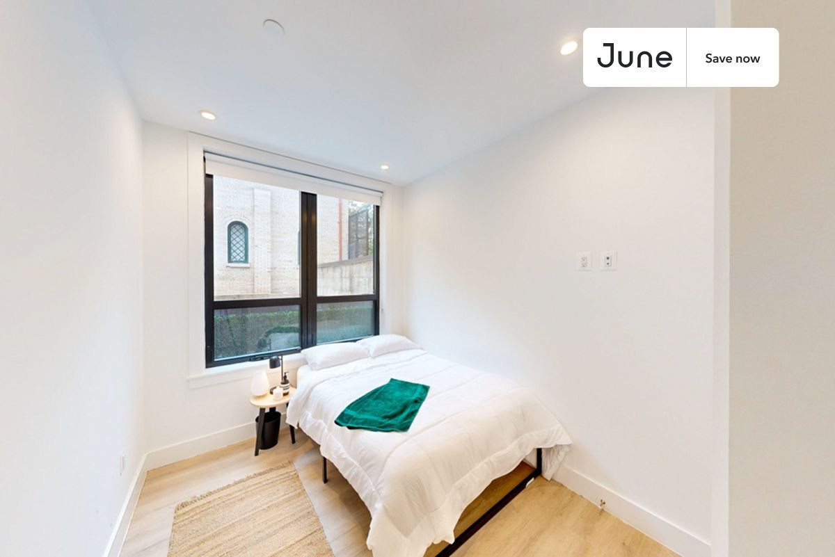 Building Photo - 2147 P St NW