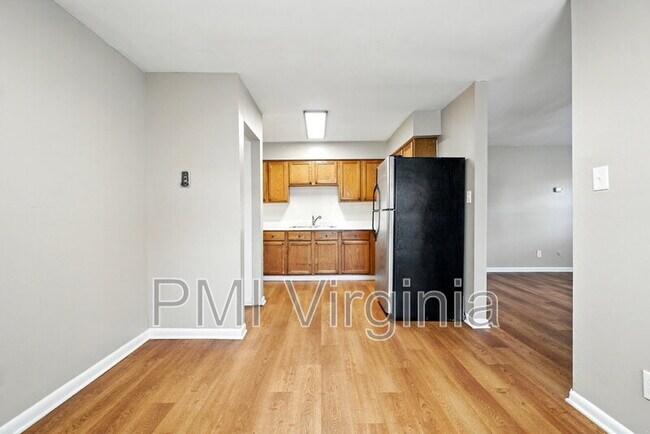 Building Photo - 1076 Dubose Dr