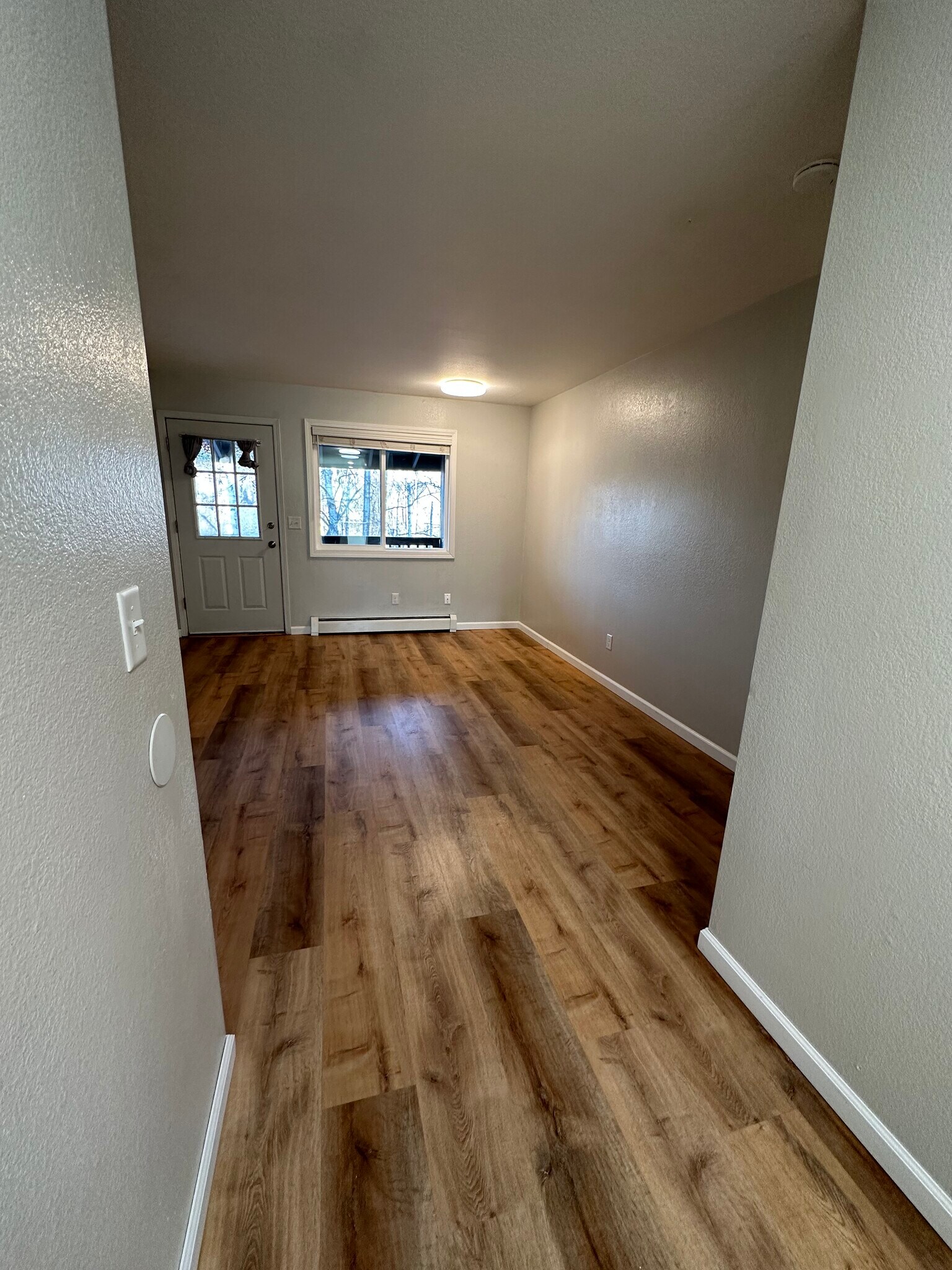 Building Photo - 1350 Balfour dr