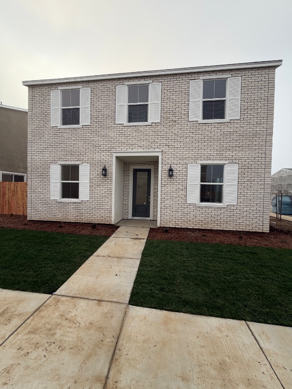 Building Photo - 12621 Caminos St