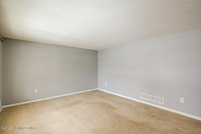 Building Photo - Dellwood Dr.