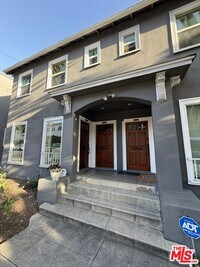 Building Photo - 5530 Franklin Ave