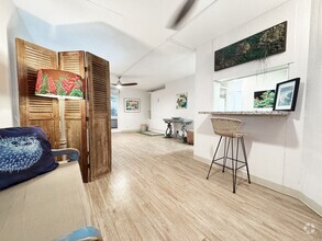 Building Photo - Pet Friendly Gold Coast Condo Fronting the...