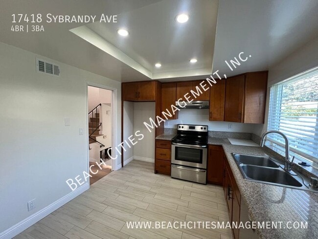 Building Photo - 17418 Sybrandy Ave