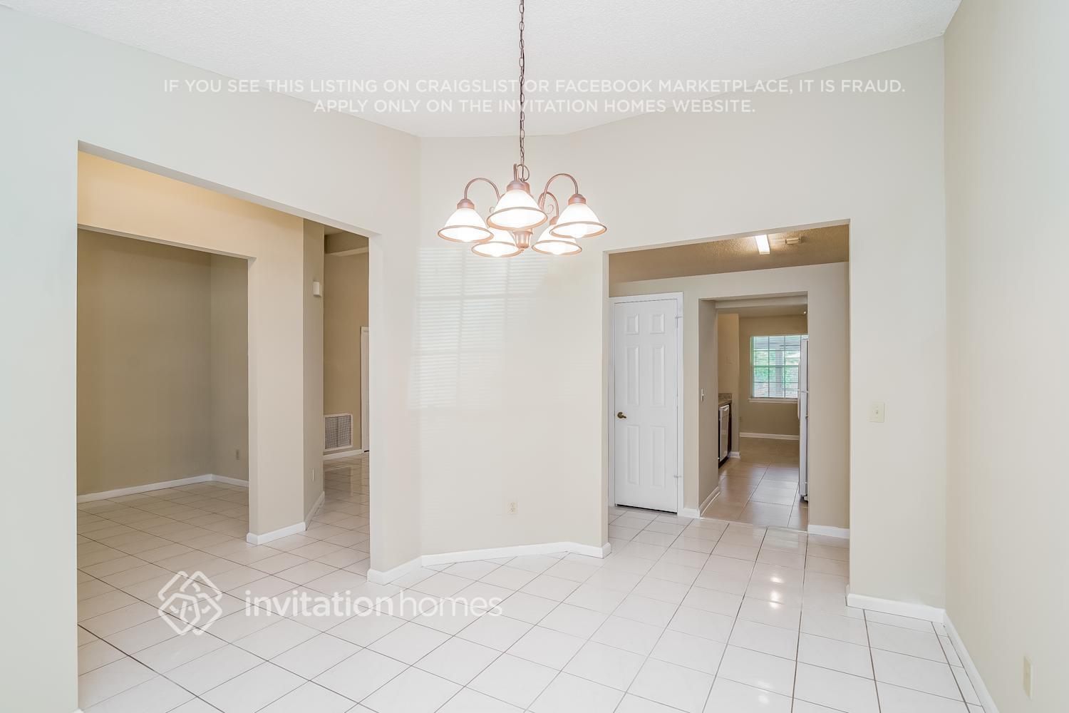 Building Photo - 12621 Gandalf Ln