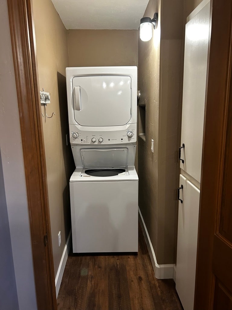 Building Photo - 2630 W Tall Oaks Ct