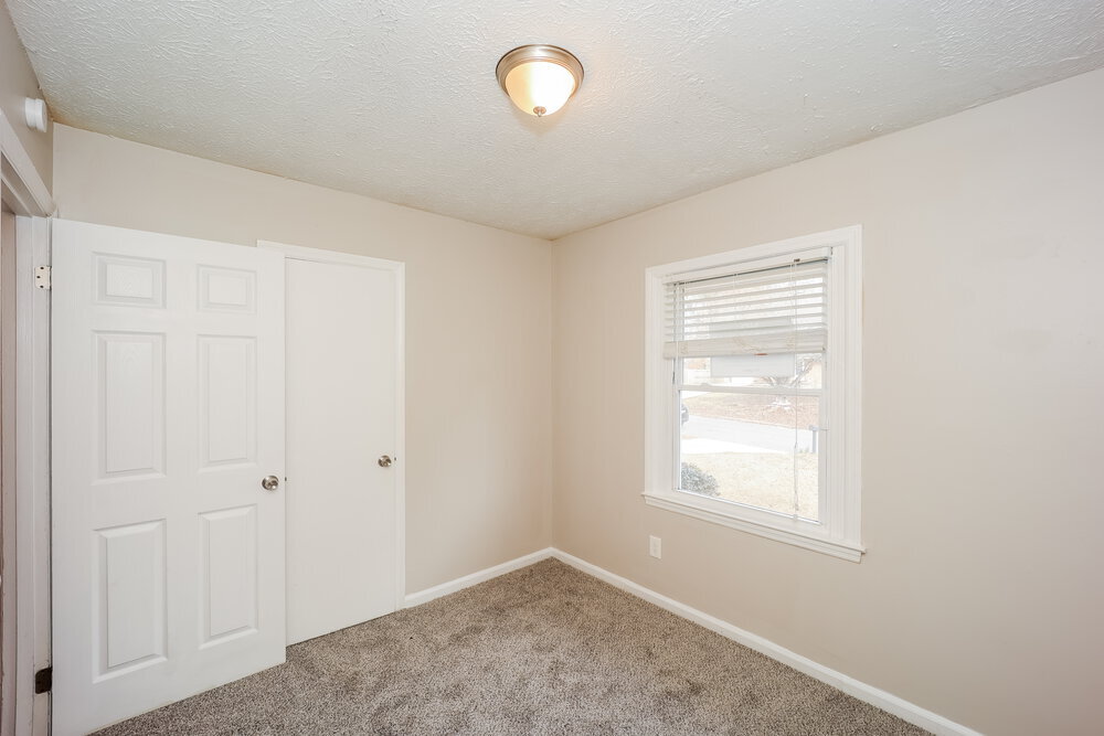 Building Photo - 8203 Sussex Dr