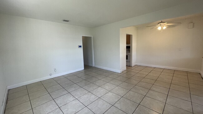 Building Photo - 2174 NE 173rd St