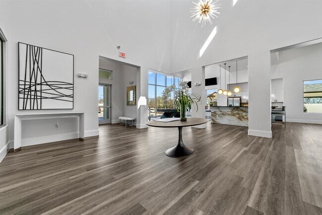 Building Photo - 920 Imperial Blvd