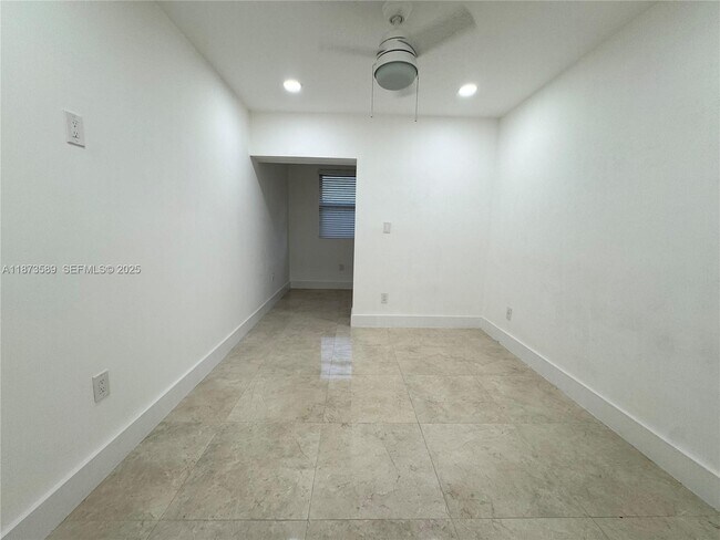 Building Photo - 3768 NE 167th St