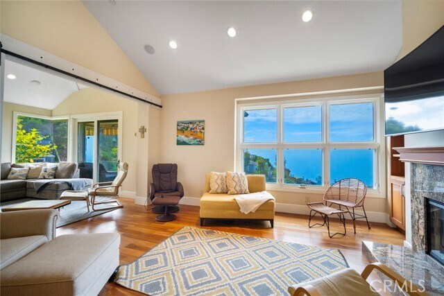 Building Photo - 6 Pacific Vista