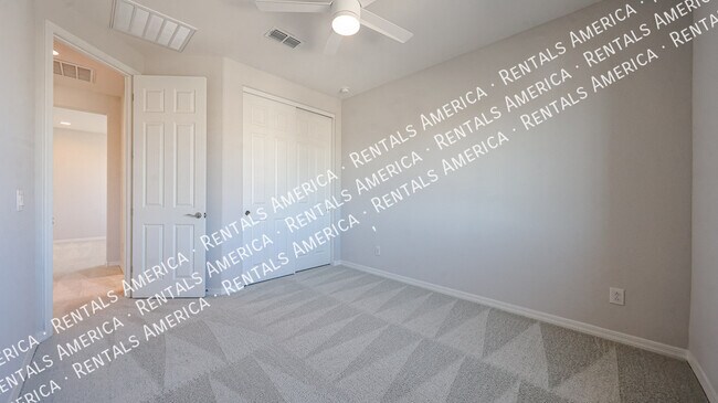 Building Photo - 17611 W Missouri Ave