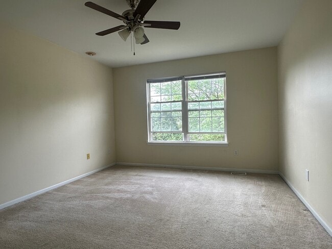 Building Photo - 21258 Cascade Ct