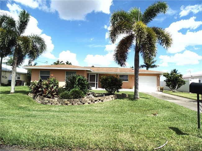 Primary Photo - 3323 SE 19th Ave