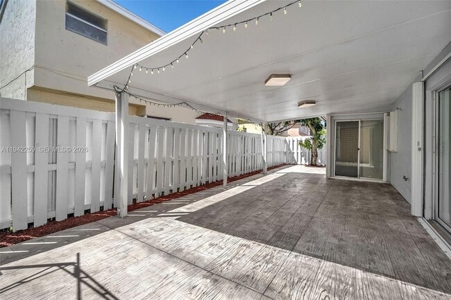 Building Photo - 300 SW 100th Ave