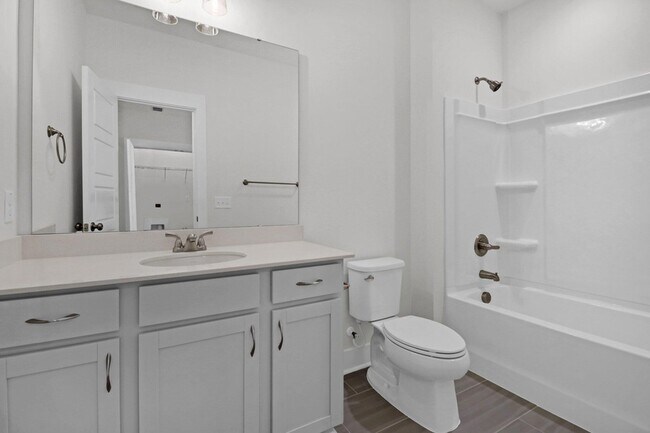 Building Photo - 266 Symphony Ave