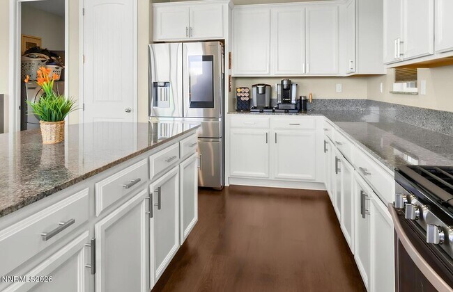 Building Photo - 6535 Angels Orchard Dr