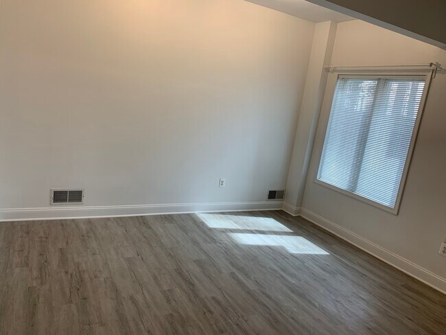 Living room - 8309 Old Seven Locks Rd