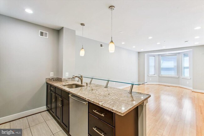 Building Photo - 3404 13th St NW