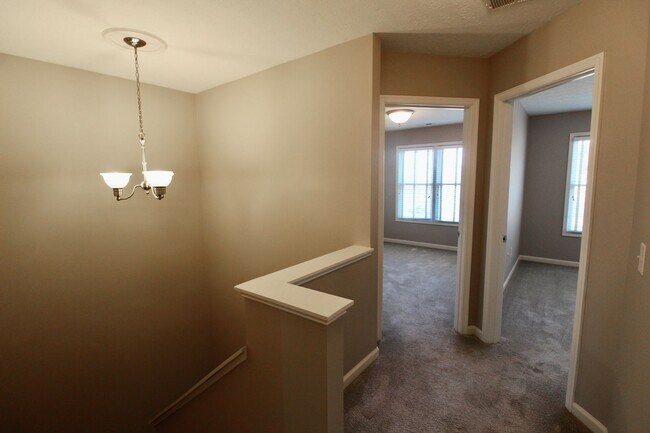 Building Photo - Upscale townhome  with attached garage for rent in the Townes at Bluestone!