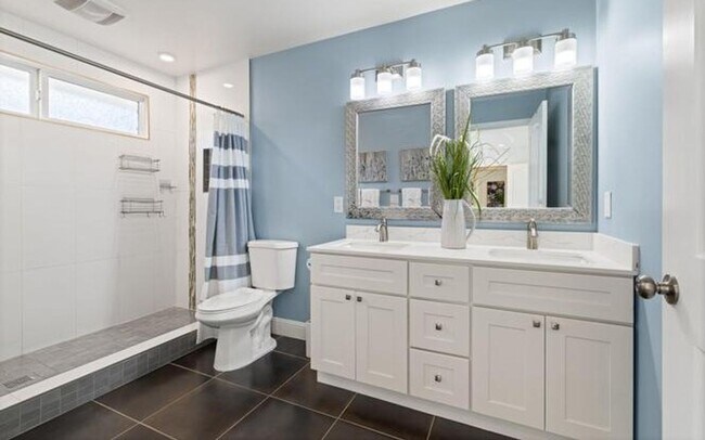 Building Photo - Beautiful Single-Story Home with Pool in Prime Concord Location –