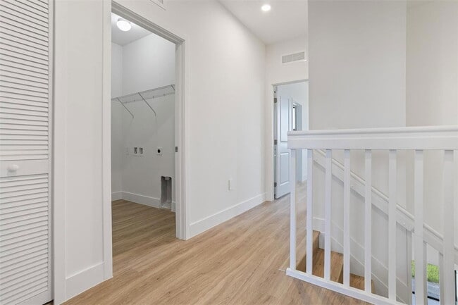 Building Photo - Southwest 344th Terrace, Homestead, FL 33034 - 3 BR 2.5 BA house