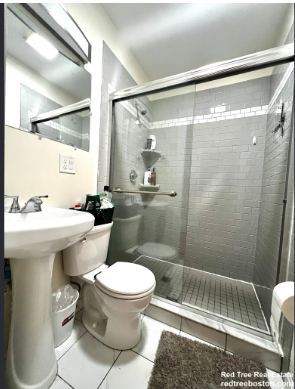 Building Photo - 8 Sawyer Ter