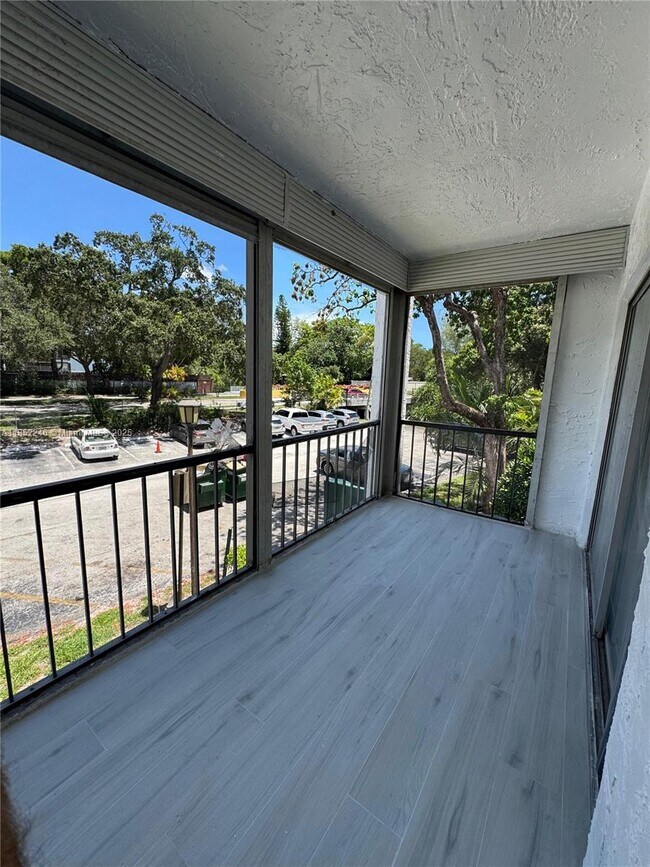 Building Photo - 3360 Spanish Moss Terrace