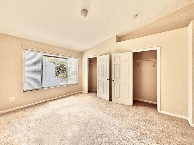 Building Photo - 2865 Woodlands Park Ct