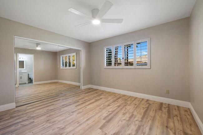 Building Photo - 41045 Largo